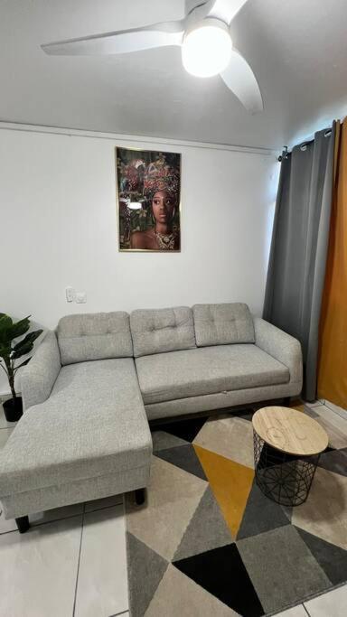 Appartement Proche Aeroport Au Rez-De-Chaussee Les Abymes Zewnętrze zdjęcie